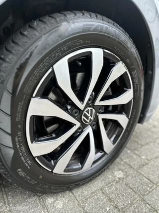 Volkswagen Golf Volkswagen Golf 2.0 TDI DSG Active PANO KEYLESS LED - afbeelding nr 15