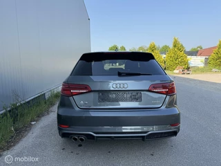 Audi A3 Audi A3 Sportback 1.5 TFSI CoD Sport S Line Edition - afbeelding nr 4