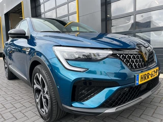 Renault Arkana Renault Arkana Mild Hybrid140 EDC Techno 360 Camera Zwart dak - afbeelding nr 11