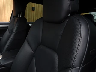 Porsche Cayenne Porsche Cayenne 3.0 S 509PK E-Hybrid / Sport Design / LED - afbeelding nr 35