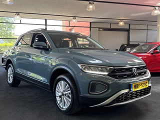 Volkswagen T-Roc Volkswagen T-Roc 1.0 TSI LIFE EDITION VIRTUAL/PDC/NAVI - afbeelding nr 43