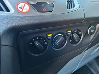 Ford Transit Custom Ford Transit Custom 290 2.0 TDCI L1H1 Trend AIRCO / CRUISE CONTROLE / TREKHAAK / EURO 6 - afbeelding nr 28