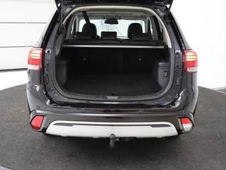 Mitsubishi Outlander Mitsubishi Outlander 2.4 PHEV Intense+ | Schuifdak |  Stoel & stuurverwarming | 360 camera | Trekhaak | Half leder | Carplay | Navigatie | Climate control - afbeelding nr 28