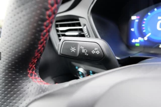Ford Kuga Ford Kuga 2.5 PHEV ST-Line 225pk Winterpack | Achteruitrijcamera | Cruise control | Apple Carplay / Android auto | Verlengde Fabrieksgarantie t/m 03-2029 - afbeelding nr 9