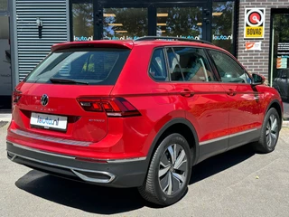 Volkswagen Tiguan Volkswagen Tiguan 1.4 TSI eHybrid Edition LED/Navi/Trekhaak wegkl./Virtual Cockpit/App-Connect/18