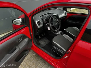 Toyota Aygo Toyota Aygo 1.0 VVT-i 5 DEURS / CRUISE / SCHADE - afbeelding nr 6