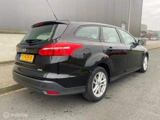 Ford Focus Ford Focus Wagon 1.0 Titanium * NWE DISTRIBUTIE + GARANTIE * - afbeelding nr 16