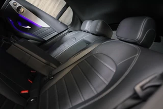Mercedes-Benz GLC Mercedes-Benz GLC-klasse Coupé 300e 4MATIC AMG 63 Look / Memory / Digital Cockpit / Open Dak / Camera / Acc / Trekhaak / Led - afbeelding nr 28