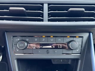 Volkswagen Polo Volkswagen Polo 1.0 TSI COMFORTLINE NAVI/CARPLAY/CAMERA/STOELVERW - afbeelding nr 21