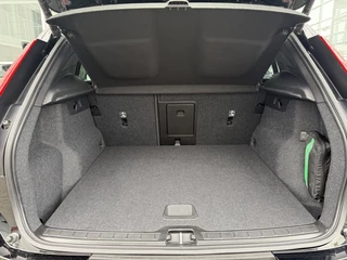 Volvo XC40 Volvo XC40 T5 262PK Recharge R-Design| Adap.Cruise| 360Camera| Stoel.verw| - afbeelding nr 50