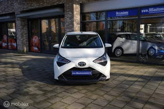 Toyota Aygo Toyota Aygo 1.0 VVT-i x-joy|CAMERA|LED|2021|NAP - afbeelding nr 3