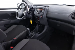 Toyota Aygo Toyota Aygo 1.0 VVT-i x-fun 5-drs | AIRCO | BLUETOOTH - afbeelding nr 4