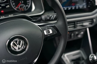 Volkswagen Polo Volkswagen Polo 1.0 TSI 116PK Highline LED ACC NAVI CARPLAY - afbeelding nr 18