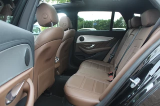 Mercedes-Benz E-Klasse Mercedes-Benz E-Klasse Estate AMG 43 4MATIC Premium Plus / Panoramadak / 360Camera / Leder / Memory seats / 19'' / Luchtvering / Navigatie / Stoelverwarming - afbeelding nr 11