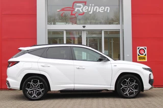 Hyundai Tucson Hyundai Tucson 1.6 T-GDI 266PK PHEV N LINE 4WD | NAVIGATIE | APPLE CARPLAY/ANDROID AUTO | ADAPTIVE CRUISE CONTROL | DODEHOEK DETECTIE | VOOR/ACHTERBANK VERWARMD | CLIMATE CONTROL | FULL LED KOPLAMPEN | ACHTERUITRIJ CAMERA | ELEKTRISCH BEDIENBARE ACHTERKLEP | STUUR VERWARMING | KEYLESS ENTRY/START | 19