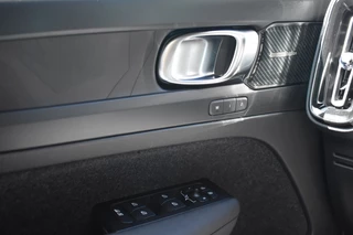 Volvo C40 Volvo C40 Twin Intro Edition 408Pk/78kWh | Getint glas | Trekhaak - afbeelding nr 38