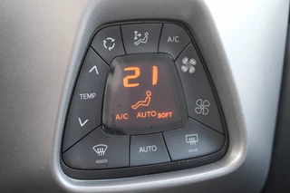Toyota Aygo Toyota Aygo 1.0 VVT-i x-Joy Handgeschakeld | Automatische airconditioning | - afbeelding nr 28