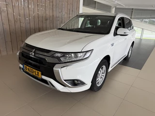 Mitsubishi Outlander 2.4 PHEV Pure