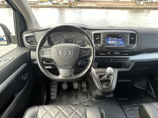 Toyota ProAce Toyota ProAce Worker 2.0 D-4D Black Line Long Trekhaak/Leder/Camera/Carplay/Navi/PDC/17