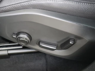 Volvo XC60 Volvo XC60 T6 AWD Ultra Dark | Trekhaak | 360° Camera | Panoramadak | - afbeelding nr 18