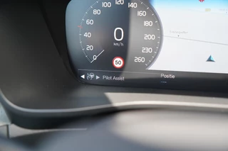 Volvo XC40 Volvo XC40 1.5 T5 Twin Engine Inscription - Panoramisch schuif/kanteldak - Stoelverwarming - Parkeercamera - Standkachel met timer - Adaptieve cruise control met BLIS - Elektrisch verstelbare stoelen - afbeelding nr 33
