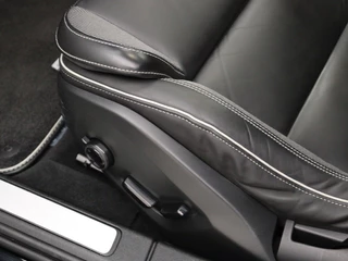 Volvo V60 Volvo V60 T8 PLUG-IN HYBRID AWD R-DESIGN SCHUIFDAK HEAD-UP DISPLAY HARMAN - afbeelding nr 12