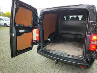 Toyota ProAce Toyota ProAce Worker 2.0 D-4D Navi Climate DC 6-pers Marge - afbeelding nr 26