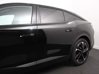 Peugeot 408 Peugeot 408 1.2 PureTech Allure 130 Automaat | Navigatie | Apple Carplay/Android Auto | Climate Control | Cruise Control | Virtual cockpit | PDC VA + Camera | Full LED  | LM Velgen - afbeelding nr 32