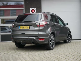 Ford Kuga Ford Kuga 1.5 EcoBoost ST Line Trekhaak| Camera| Navi+BT - afbeelding nr 4