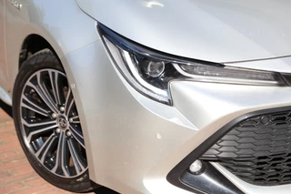 Toyota Corolla Touring Sports Toyota Corolla Touring Sports 1.8 Hybrid Dynamic Team Navi HuD LED Camera ACC Dodehoek - afbeelding nr 18