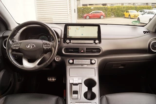 Hyundai Kona Hyundai Kona EV Premium 64kWh -LEER-ECC-NAVI-CAM-PDC- - afbeelding nr 9