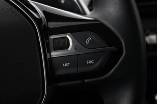 Peugeot 3008 Peugeot 3008 1.6 HYbrid 225 Allure | Stoelverwarming |  Carplay | Adaptive cruise | Full LED | Keyless | Camera | Navigatie | Dodehoek detectie | Half leder - afbeelding nr 14
