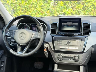 Mercedes-Benz GLE Mercedes GLE-klasse 500 e 4MATIC, AIRMATIC, ADAPTIVE CRUISE, LEDER, SCHUIFDAK, ECC-AIRCO - afbeelding nr 35