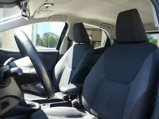 Toyota Yaris Toyota Yaris 1.5 Hybrid Business Plus | Stoelverw | Apple Car-play - afbeelding nr 18