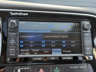 Mitsubishi Outlander Mitsubishi Outlander 2.0 PHEV Instyle 2e Eigenaar,Navi,Schuifdak,Camera,Stoelverwarming,Leder,Clima,Cruise,Pdc V+A,Nieuwe Apk bij Aflevering - afbeelding nr 12