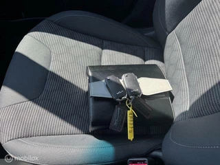 Kia Niro Kia Niro 1.6 GDi PHEV DynamicLine / PHEV  / Hybride  volledig elektrisch rijden 55 km ,  Navigatie / Camera  / Appel Carplay / Android auto , Stoel en stuur verwarming , Parkeerhulp achter , Trekhaak . - afbeelding nr 36