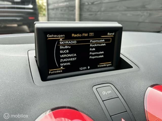 Audi A1 Sportback Audi A1 Sportback 1.2 TFSI S-Line Red Ribbon / S1 bumpers / 45.154 KM 1e eigenaar - afbeelding nr 28
