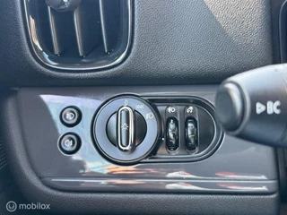 MINI Countryman Mini Countryman 1.5 136pk Cooper Pepper , Navigatie, Apple carplay ,  Bluetooth , Trekhaak , Airco , Alarm af fabriek , Keyless entry , Parkeerhulp achter , Hoge instap - afbeelding nr 36