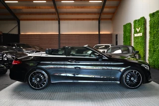Mercedes-Benz C-Klasse Mercedes-Benz C-klasse Cabrio 180 Premium Plus AMG Styling - Night Edition - Airscarf - Leer - Camera - Stoelverwarming - - afbeelding nr 17