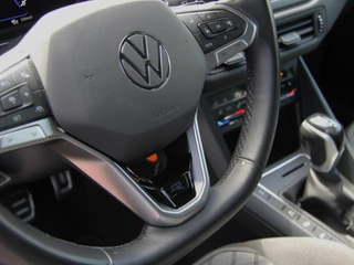 Volkswagen Polo Volkswagen Polo 1.0 TSI 110pk DSG R-Line | Acc | Lane | Camera - afbeelding nr 33