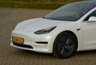 Tesla Model 3 Tesla Model 3 Standard RWD Plus 60 kWh 15.177 km! 1e eig. panoramadak - afbeelding nr 29