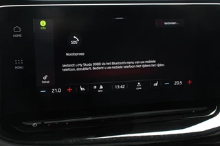 Škoda Octavia Skoda Octavia Combi 1.0 e-TSI 110pk MHEV DSG Style | Navigatie | Apple Carplay/Android Auto | Parkeersensor achter | Camera | Adaptive Cruise Control | Stoelverwarming | Ledverlichting | Climate Control - afbeelding nr 24