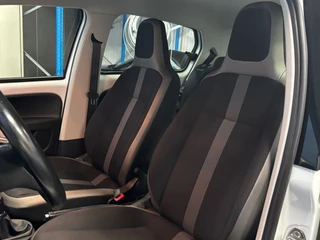 Volkswagen up! Volkswagen Up! 1.0 BMT high up! Clima | Cruise |Navi | Camera | Stoelverwarming | PDC - afbeelding nr 17