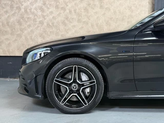 Mercedes-Benz C-Klasse Mercedes-Benz C-klasse 300 de Premium Plus Pack AMG Night | Pano | Keyless | Multibeam | Stoelverwarming - afbeelding nr 10