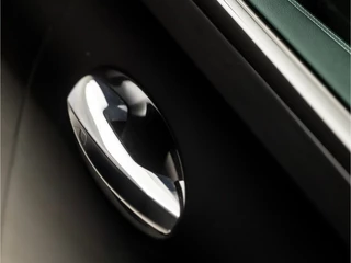 Mercedes-Benz B-Klasse 218Pk Automaat (APPLE CARPLAY, SFEERVERLICHTING, GROOT NAVI, WIDE SCREEN, CAMERA, LEDER, STOELVERWARMING, SPORTSTOELEN, KEYLESS, DAB+, ZWART HEMEL, NIEUWSTAAT) - afbeelding nr 38