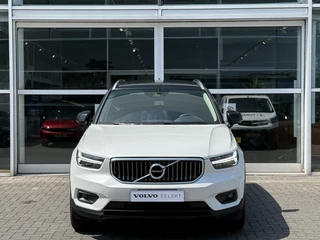 Volvo XC40 Volvo XC40 T5 262PK Recharge Business Pro| Navi| Keyless| LED| Getint Glas| - afbeelding nr 3