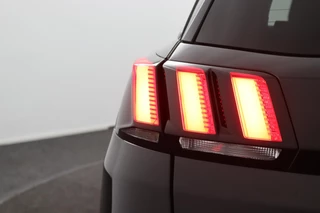 Peugeot 3008 Peugeot 3008 1.2 PureTech Executive Avantage*AUTOMAAT*CRUISE* - afbeelding nr 41