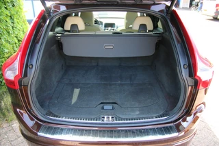 Volvo XC60 Volvo XC60 2.0 T5 FWD Summum - afbeelding nr 28