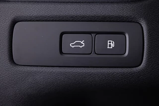Volvo XC60 Volvo XC60 2.0 T6 398PK AWD Recharge Plus Dark | PANORAMADAK | Vapour Grey | PHEV - afbeelding nr 12