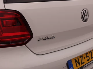 Volkswagen Polo Volkswagen Polo 1.0 BlueMotion Edition AUTOMAAT / NAVI / AIRCO / CRUISE / PDC / BLUETOOTH / NL-AUTO - afbeelding nr 19